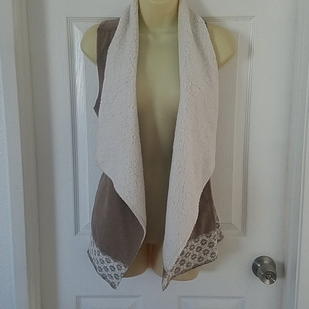 Sherpa style vest